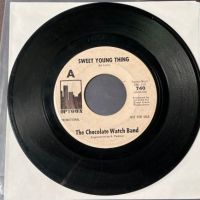 The Chocolate Watchband Sweet Young Thing b:w Baby Blue on Uptown White Label Promo 1.jpg