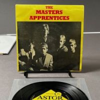The Masters Apprentices EP on Astor 1.jpg