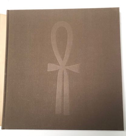 Egyptian Paintings Of The Middle Kingdom By Edward L. B. Terrace Haredback with Slipcase 1968 8.jpg