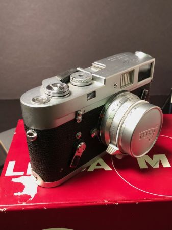 Leica M4 with Box and Telephoto Lens 10.jpg