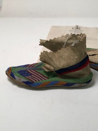 Pair of late 19th Indian Moccasins with American Flag Beaded 4.jpg