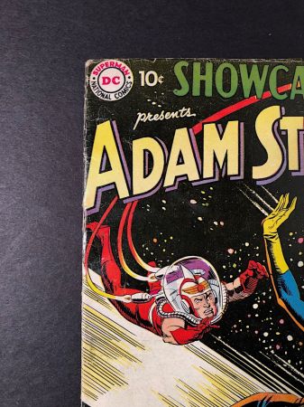 Showcase Presents Adam Strange No 19 1959 Published by DC Comics 2.jpg