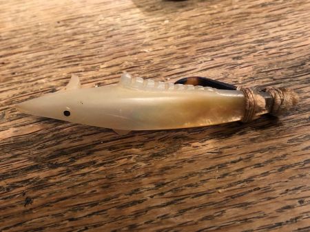 Solomon Island Trolling Lure Mother Of Pearl with Turtle Shell Carved Hook 11.jpg