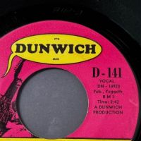 The Shadows of Knight I’m Gonna Make You Mine b:w I’ll Make You Sorry on Dunwich 11.jpg