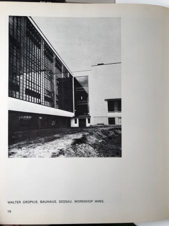 Glass In Modern Architecture of the Bauhaus Period by Arthur Korn 1st edition 8.jpg