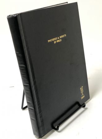 Mysteries & Secrets of Magic Published by IGOS Hardback 21.jpg