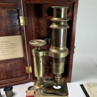 F W Schiek Brass Microscope Berlin 1782 Model 4.jpg