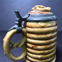 German Pretzel Beer Stein Mettlach V&B 7.jpg