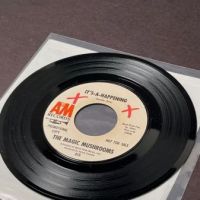 The Magic Mushrooms It’s-A-Happening on A&M Records White Label Promo 11.jpg