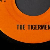 The Tigermen Tiger Girl b:w Runaway on Buff Records 7.jpg