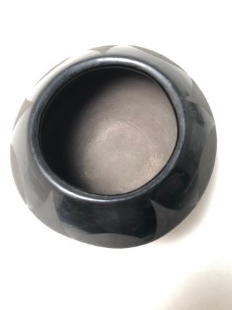 Black on Black Native American Pot Santa Clara Bowl By Gregorita Chavarria 5.jpg