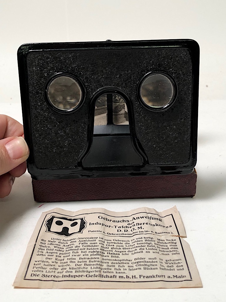 German Stereo Indupor Folding Stereo Viewer Circa 1920s 3.jpg