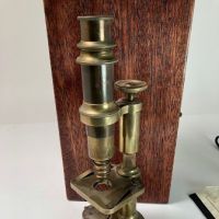 F W Schiek Brass Microscope Berlin 1782 Model 5.jpg