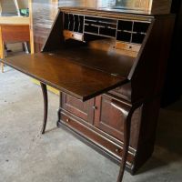 Globe Wernicke Desk and Cabinet with Detachable Legs 6.jpg