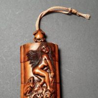 Inro and Netsuke Frog and Nude Woman 4.jpg