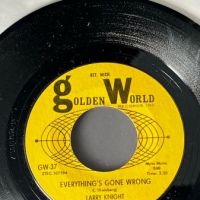 Larry Knight & The Upsetters Hurt Me on Golden World Records 8.jpg
