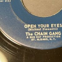 The Chain Gang Open Your Eyes b:w You’re No Good on Sun Ray 3.jpg