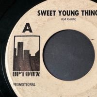 The Chocolate Watchband Sweet Young Thing b:w Baby Blue on Uptown White Label Promo 4.jpg