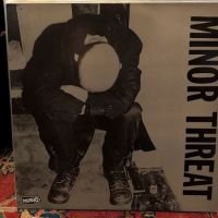 Minor Threat Dischord Records 12 Grey Cover Germany, Austria, Switzerland Pressing 5.jpg