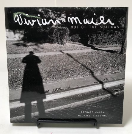 Vivian Muier Out Of The Shadows by Richard Cahan and Michael Williams Hardback with DJ 5th ed 2012 Cityfiles Press 1.jpg